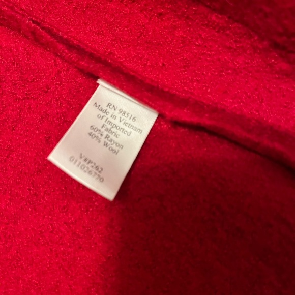 Women’s Wool Blend Coldwater Creek Red Coat  Size Small - Picture 6 of 8